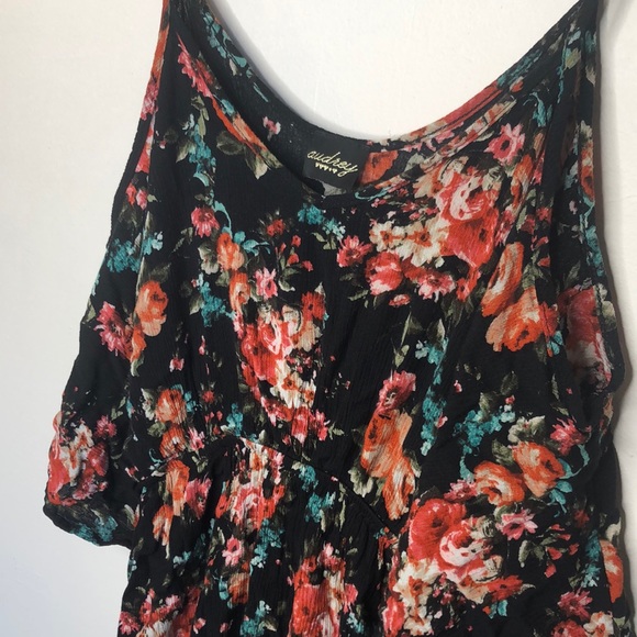 Audrey Black Floral Cold Shoulder Dress - Picture 4 of 6
